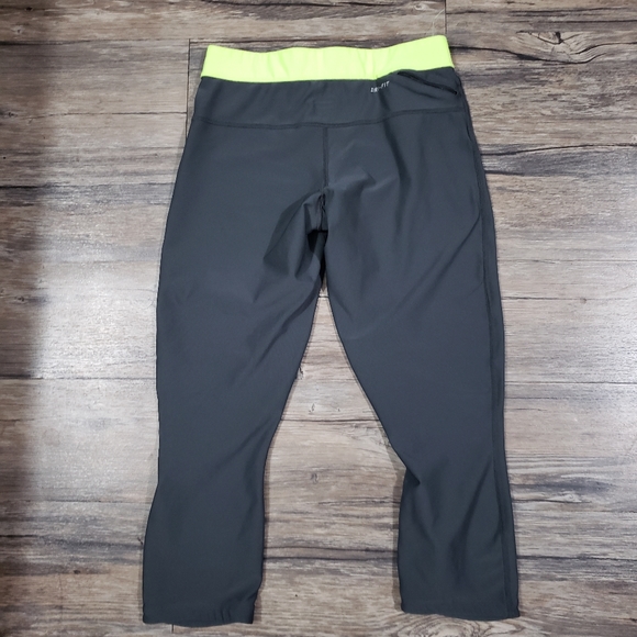 Nike Crop leggings - Picture 2 of 7